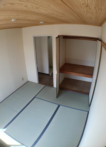 メゾンクレール 和室もたっぷり押入れ収納。