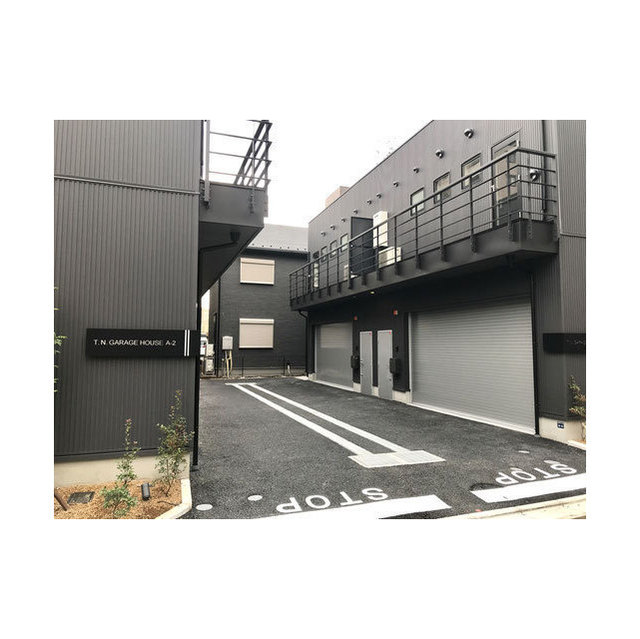 T.N. ガレージハウス 外観
