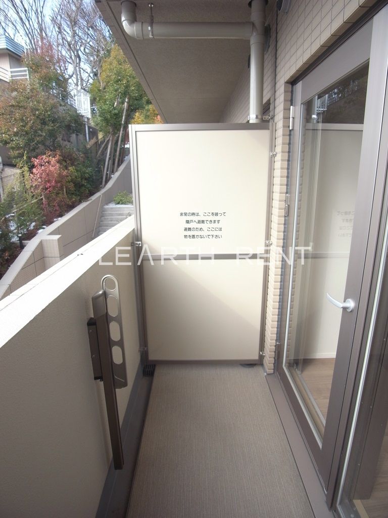 コンシェリア目白 ＴＨＥ ＧＲＡＮＤ ＲＥＳＩＤＥＮＣＥ バルコニー