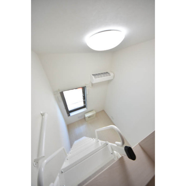 レーヴ扇0305号室 内観