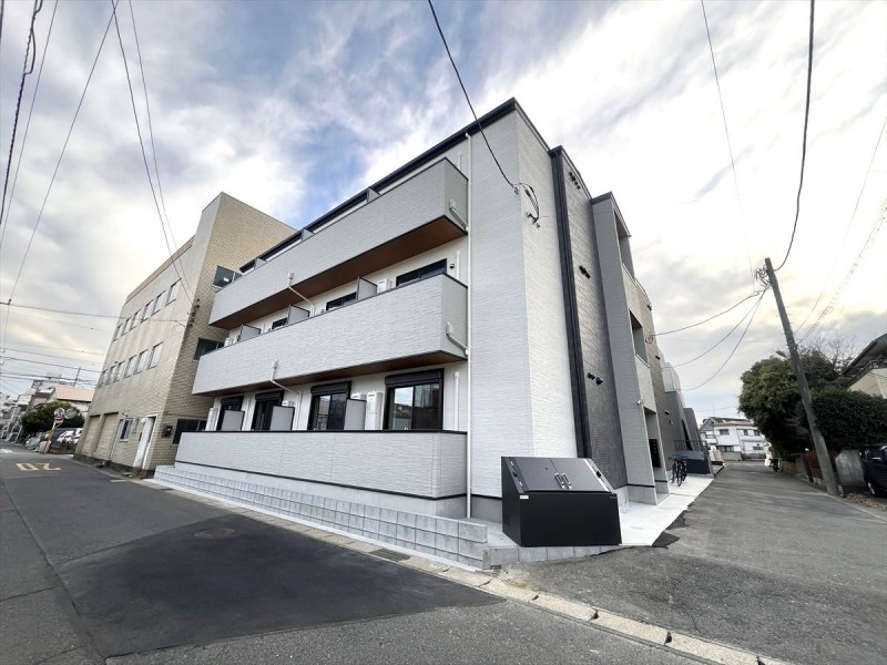 ｒｏｂｏｔ　ｈｏｍｅ　根本Ａ1階 外観