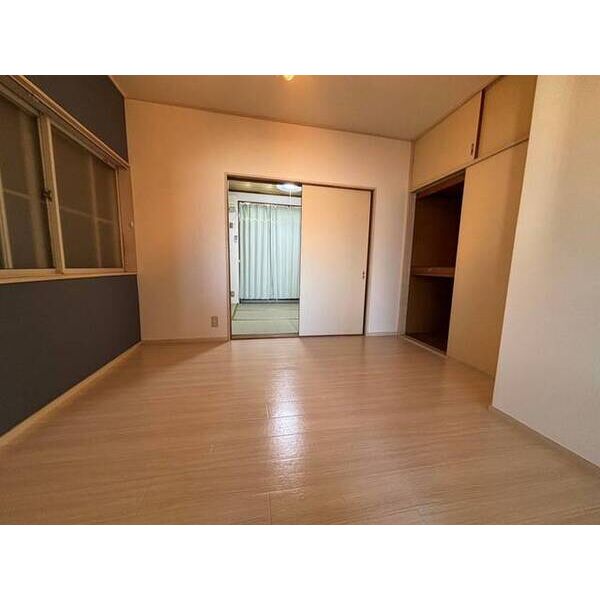 コーポオークフォーレ リビング