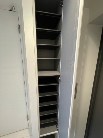 スカイヒルズ中野弥生町303号室 間取