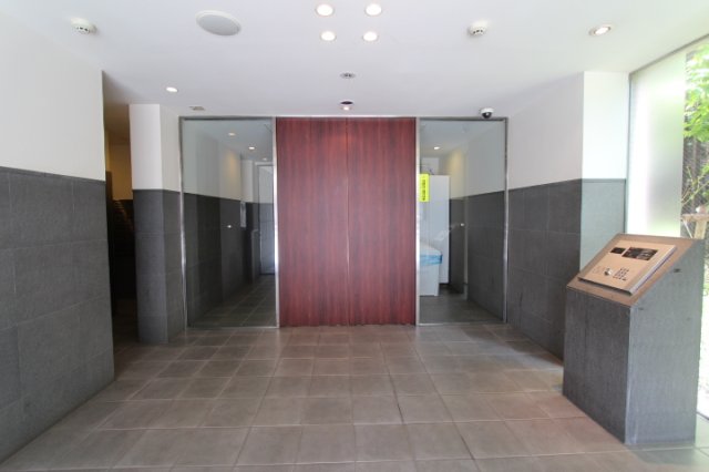 プライムアーバン用賀308号室 ロビー