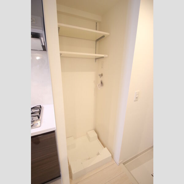 コンシェリア東京(IRIYA STATION FRONT)0905号室 室内洗濯機置き場