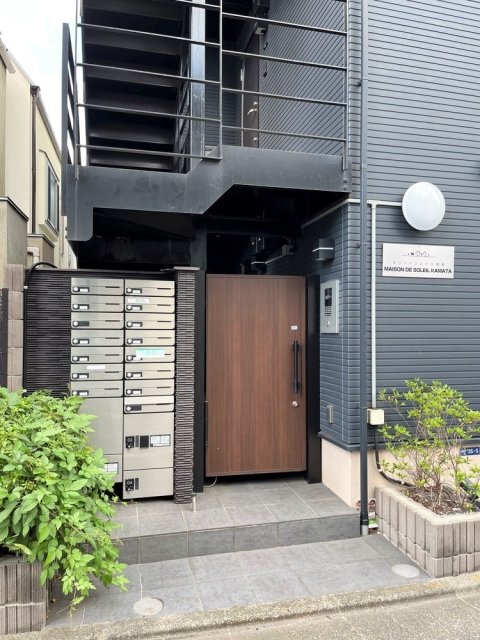 メゾン・ド・ソレイユ蒲田2階 エントランス