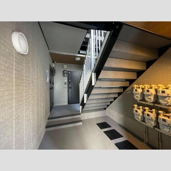 ルミナーレ 共用廊下