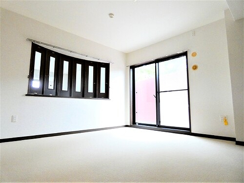 ライオンズヒルズ鎌倉山1階 その他