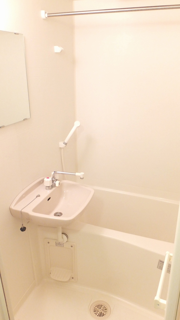 レオパレスＹ＆Ｓ 浴室換気乾燥機能付