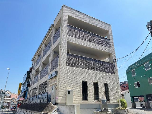 プリオール・鶴ケ峰 外観写真（昼）