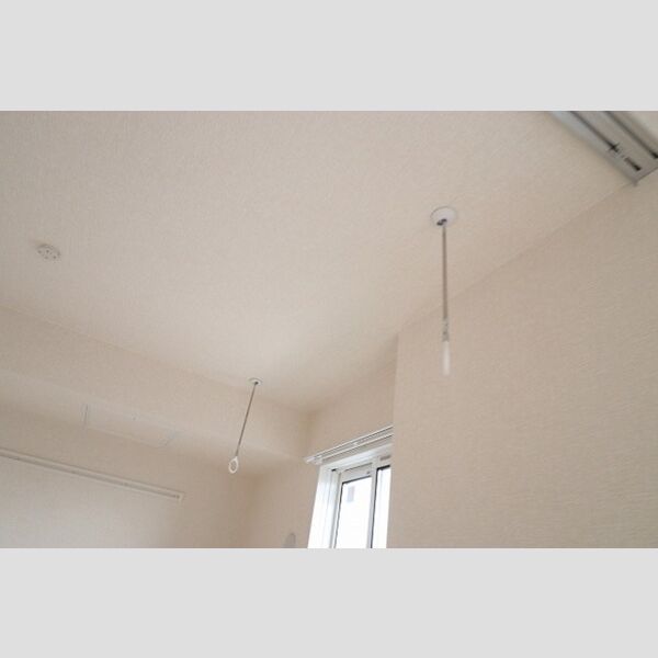 アベニール308号室 室内物干し