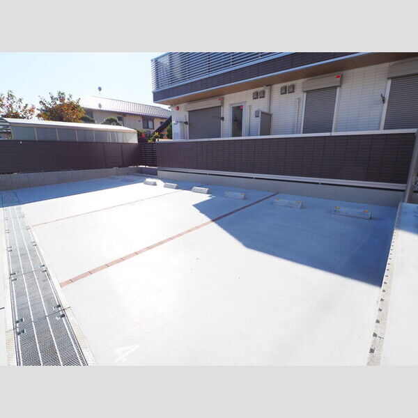 Le Lien Osedo 敷地内駐車場