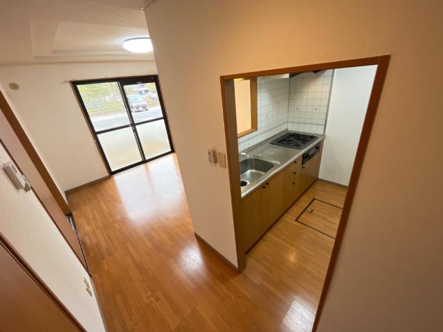 シャイニングｉｎ青葉Ⅱ101号室 リビング