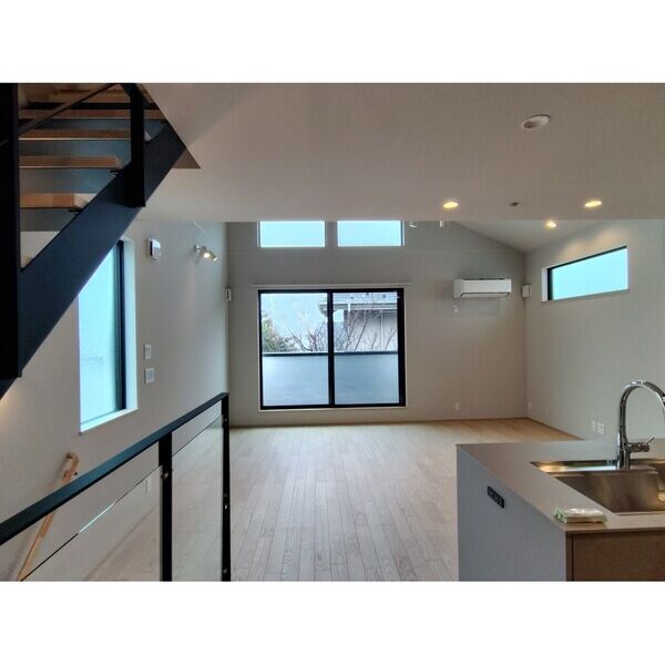 目黒区緑が丘2丁目戸建　イースト リビング