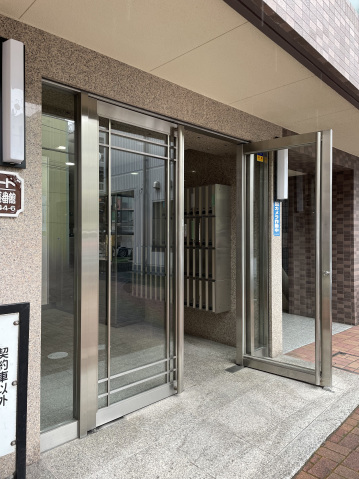 スカイコート本郷東大前壱番館804号室 エントランス