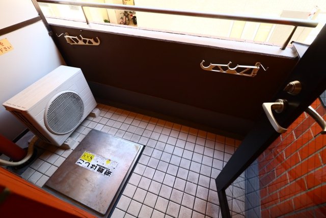 シティパレス横浜阪東橋2階 バルコニー