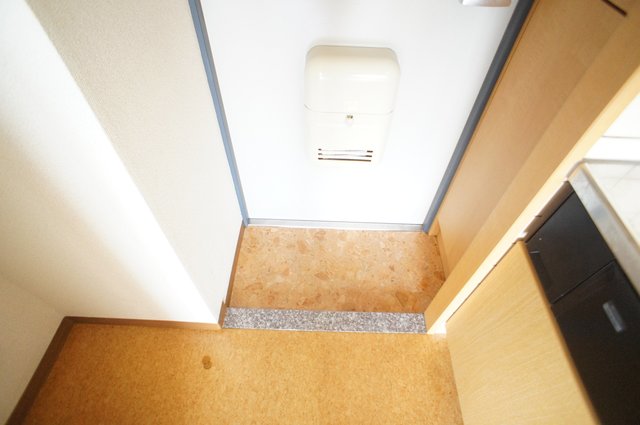 マリンパレス登戸1003号室 玄関