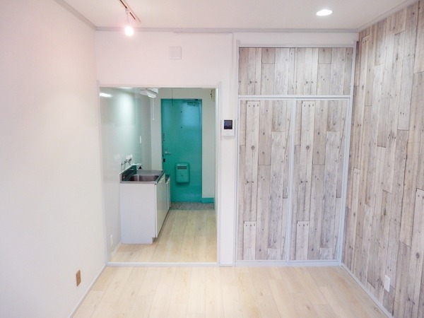 サンパレスⅠ202号室 リビング