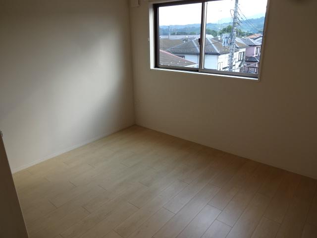 アストン・ベル 洋室1