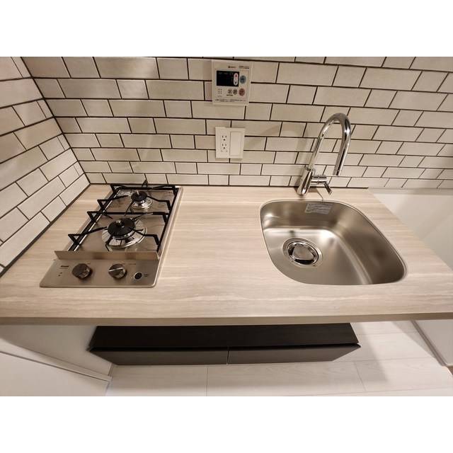 コスモグラシア三ノ輪 内観