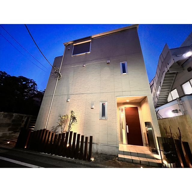 Roots平山の外観画像