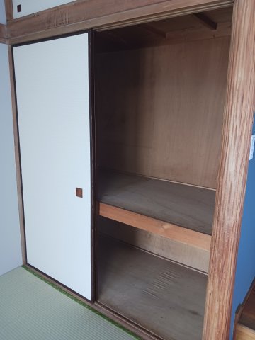 富永ビル 収納