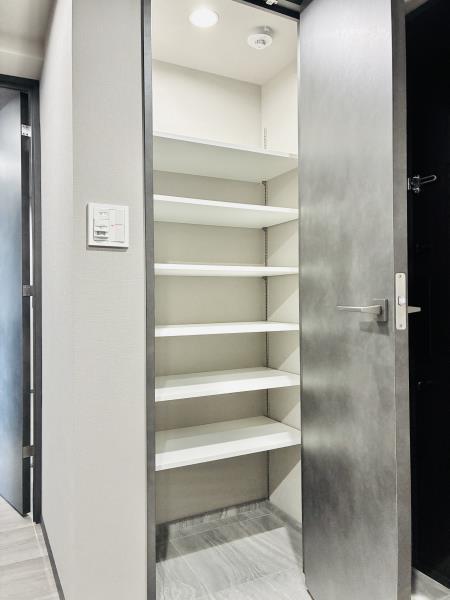 コンポジット早稲田鶴巻町5階 リビング