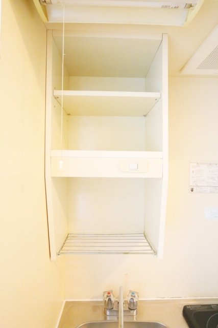 スカイコート下高井戸 キッチン（上部）