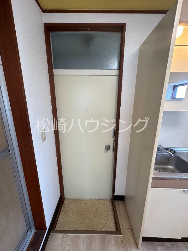 ハウス新井薬師 玄関