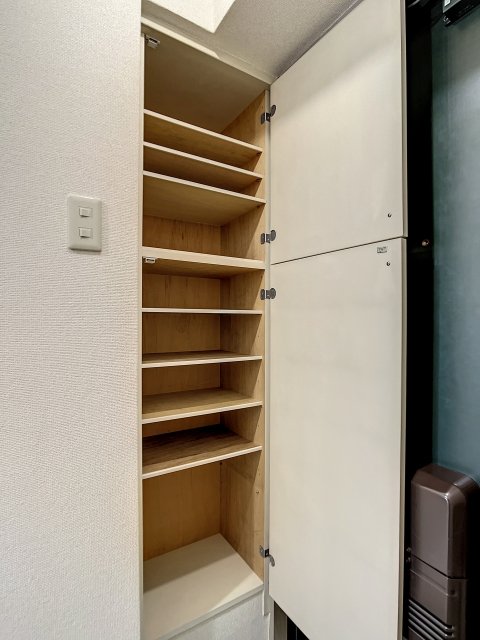 アドリーム千駄木12階 靴入