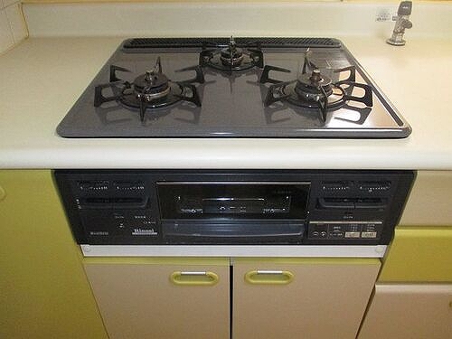 シティコートフドウ中山 3口コンロ、グリル　※前回募集時2018年12月撮影