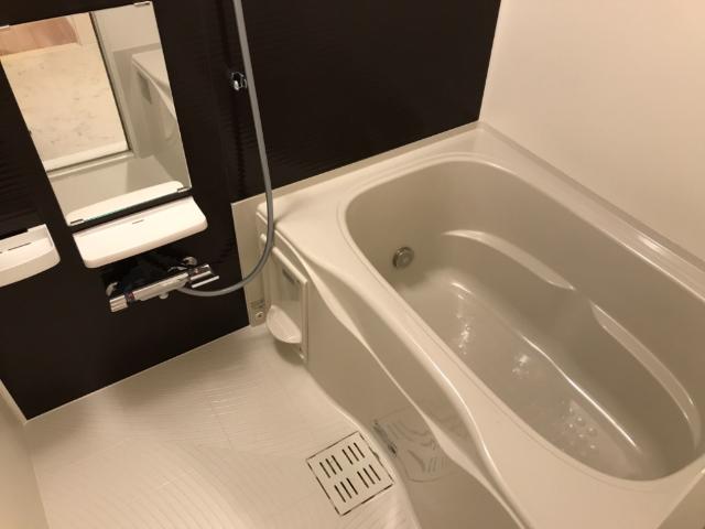 グリシーヌ302号室 バス（イメージ）