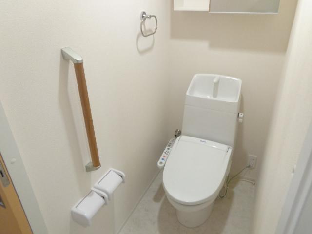 イーストーン シャワー付トイレ