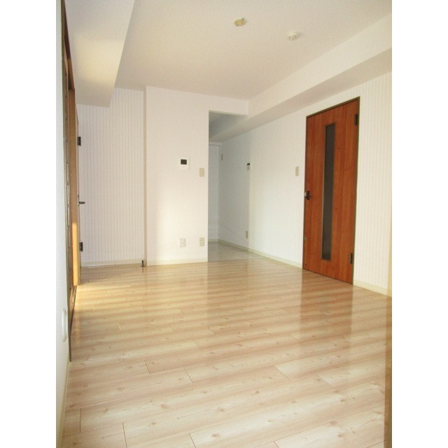 グランドゥール安藤 内観