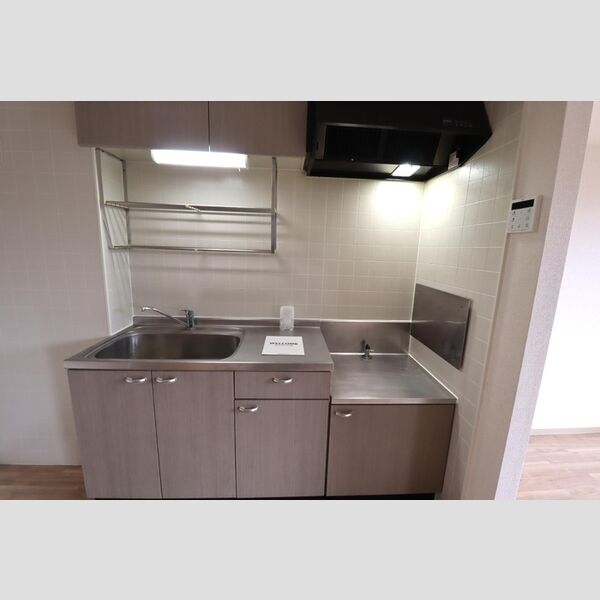 ノーブルヒル106号室 システムキッチン