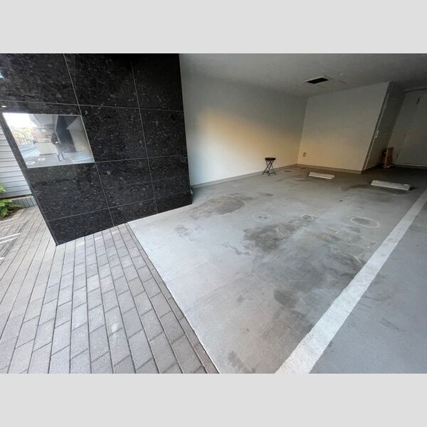 THE RESIDENCE OF TOKYO C18803号室 駐車場