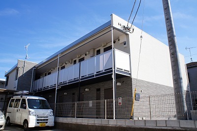 リブリ・ダロルの外観画像