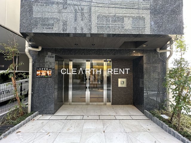 コンシェリア神楽坂 ＣＲＯＳＳＩＡ2階 ゆとりのあるエントランスです