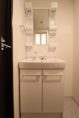 GENOVIA堀切菖蒲園 洗面