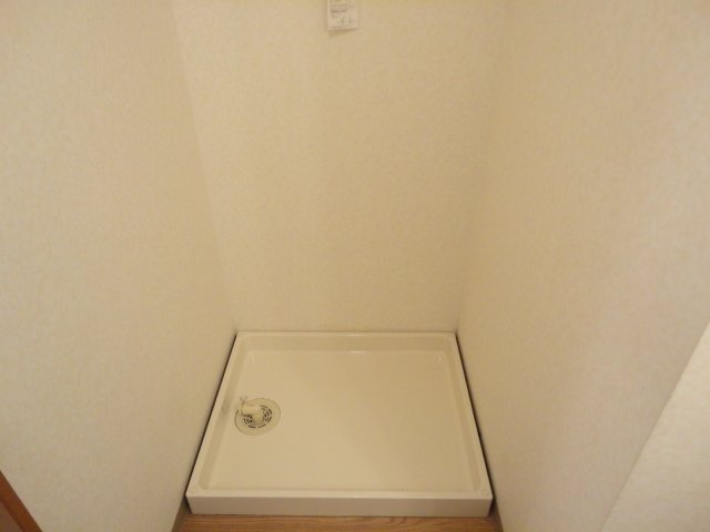 ＴＩＡＲＡ（ティアラ）103号室 室内洗濯機置き場