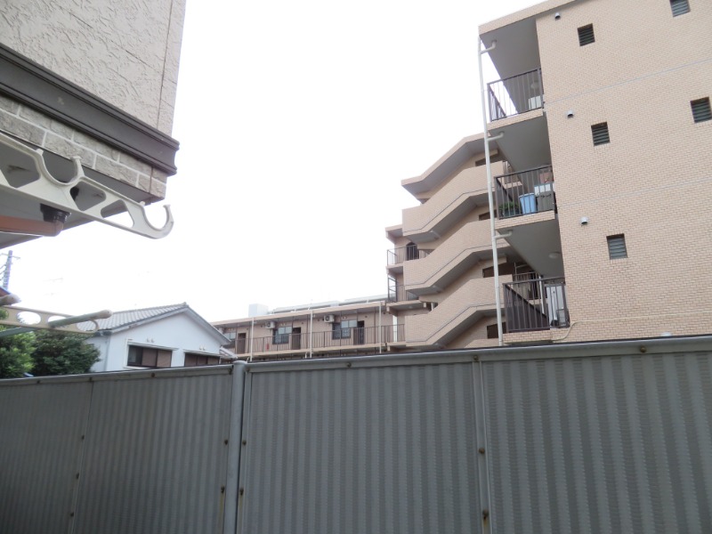 コムロハイム1階 ※別号室写真使用※