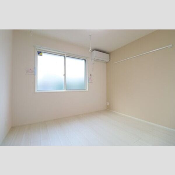 D Paina 菅北浦102号室 洋室