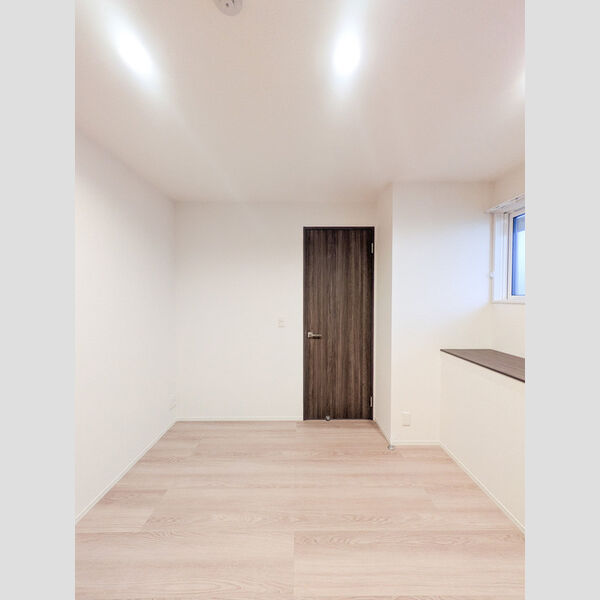 ノーブルヴィラ曙町103号室 洋室