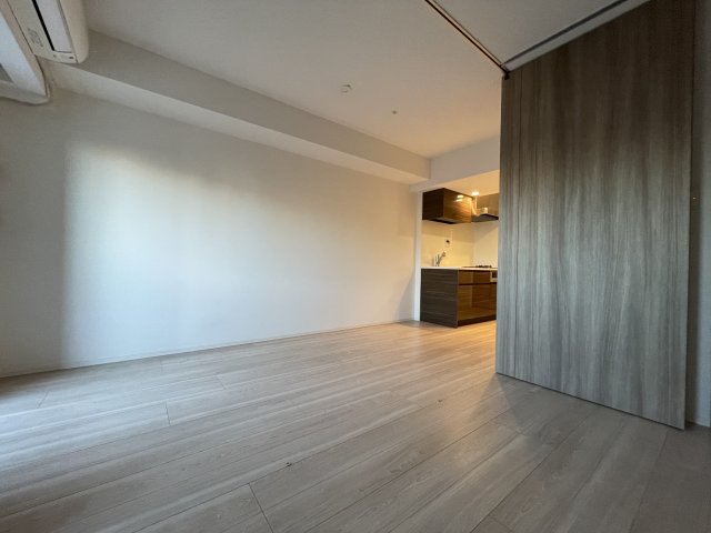 プレシス東京三ノ輪 リビング