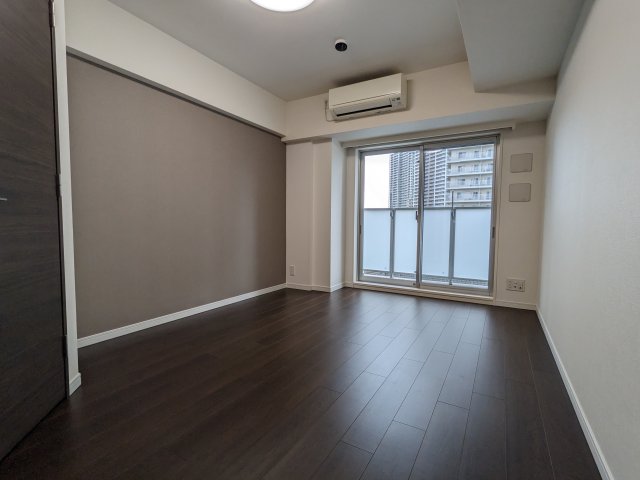 ケーディーエックスレジデンス豊洲617号室 リビング