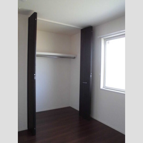 なんてんの郷　Ⅱ クローゼット