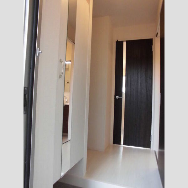 エヴァーラスティング千葉 玄関