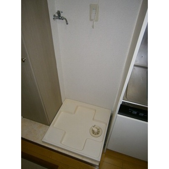 アセット・デーク0203号室 室内洗濯機置場