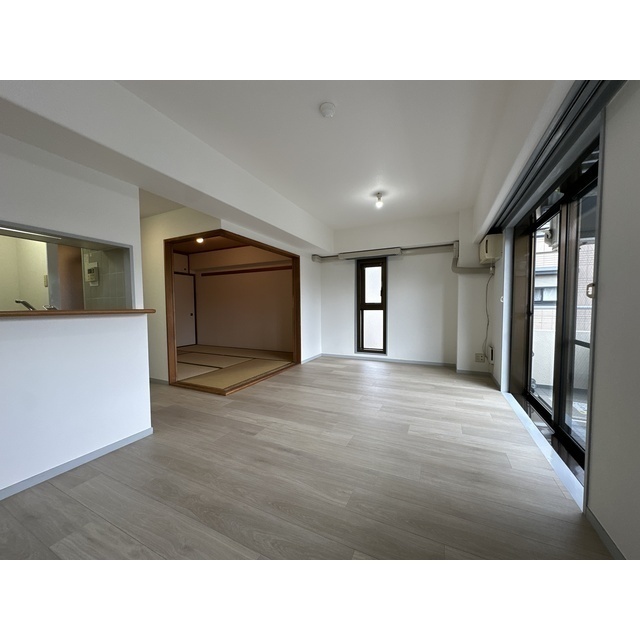 RIS中央林間Ⅰ201号室 内観