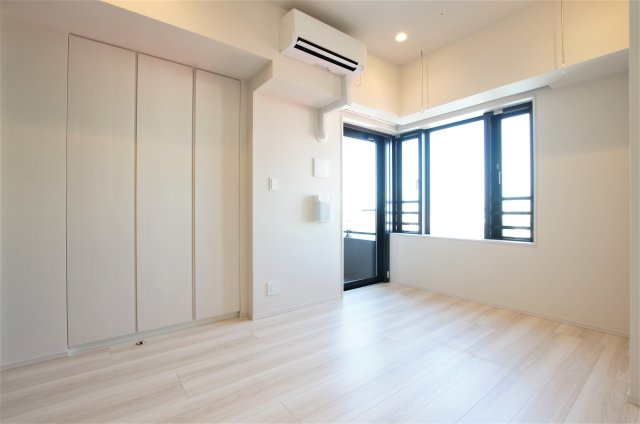 びゅうリエットグラン新宿戸山1102号室 リビング